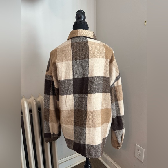 Thick Button Up Jacket - Picture 2 of 2